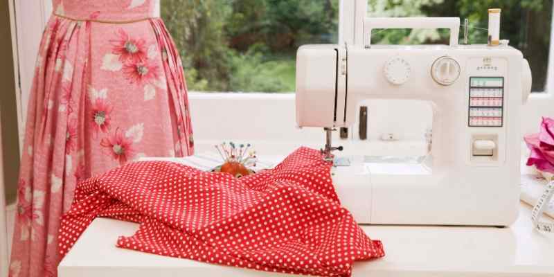best portable sewing machine_cover
